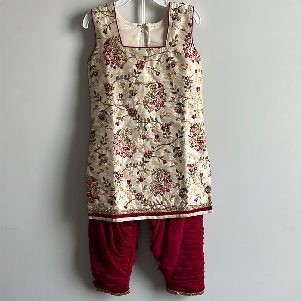 4 Piece Elegant Red and Cream Kids Punjabi Salwar Suit - Picture 5 of 10